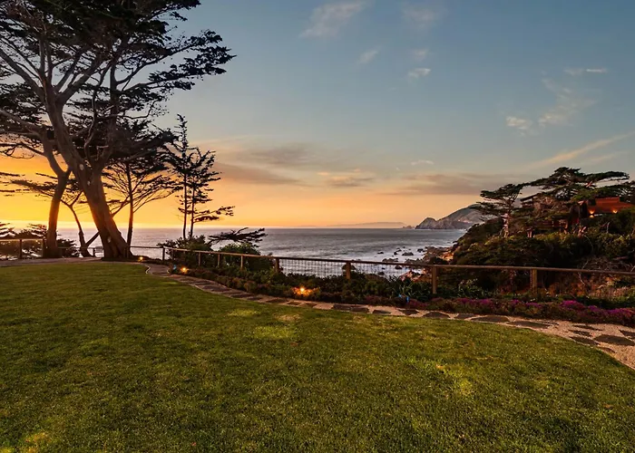 Entire Private Coastal Retreat - Spectacular Ocean Views Whot Tub